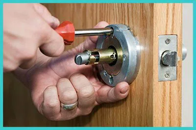 Advanced Locksmith Service Albertson, NY 516-206-4193 - 10-residential-lockouts